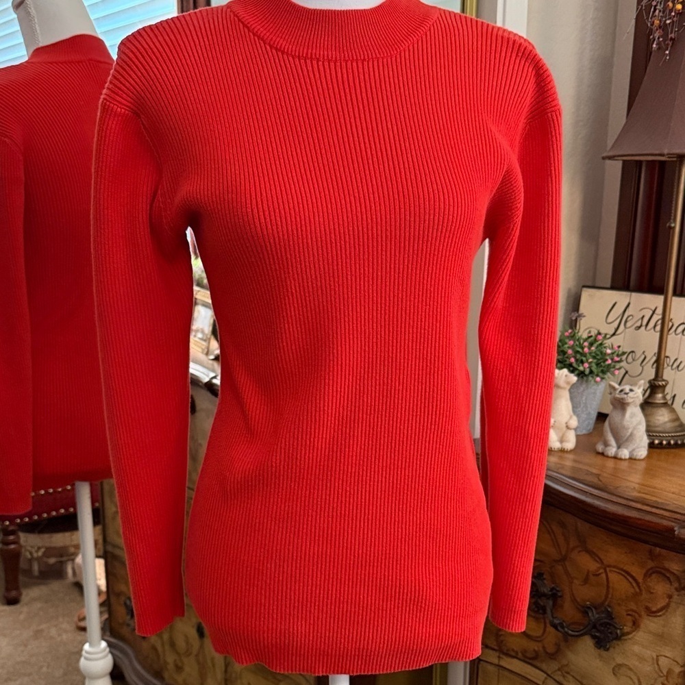 Adrienne Vittadini Vibrant Red Turtleneck Sweater 86% Cotton
